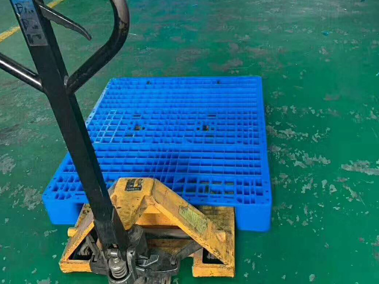 物流运输塑料托盘