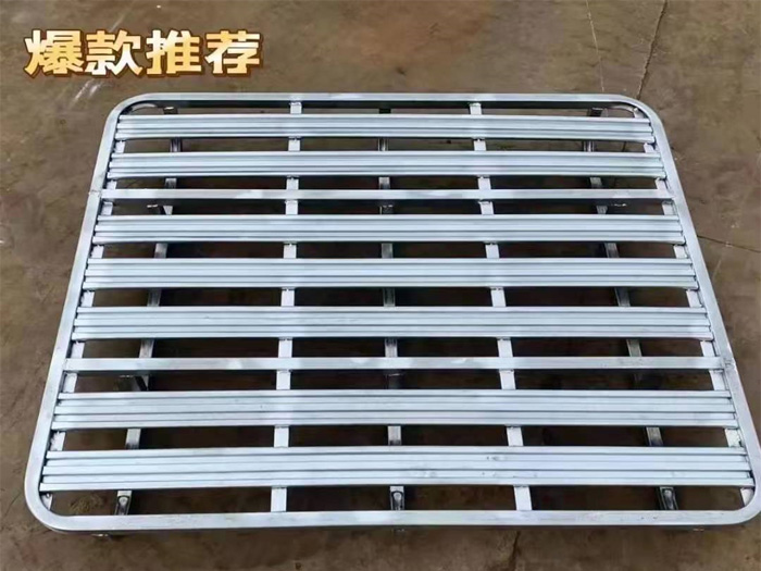 钢托盘